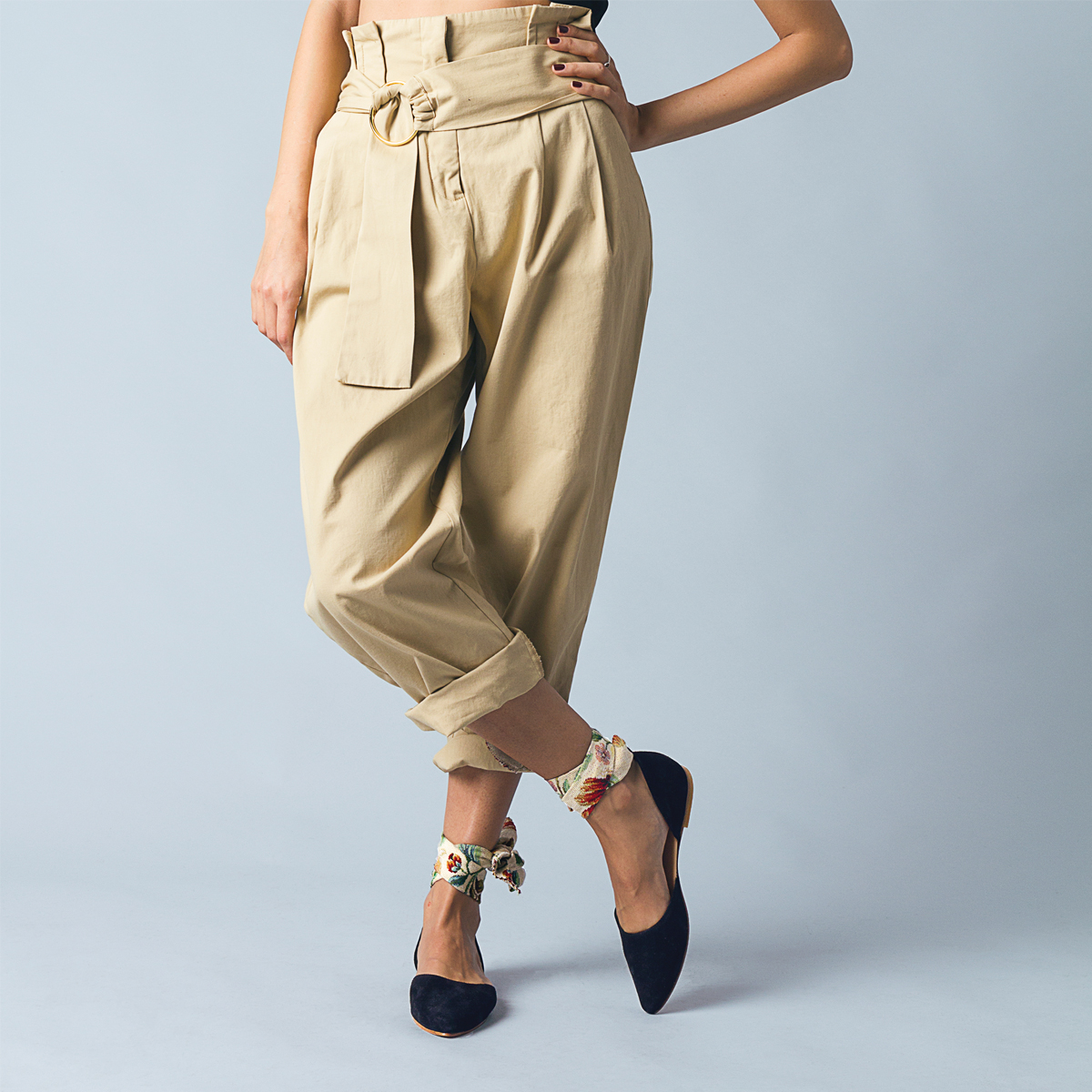 Sandalia serraje y textil